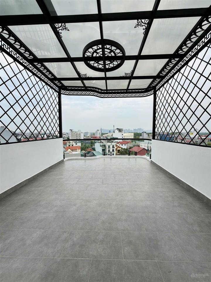 Siêu phẩm view hồ triệu đô long biên 57m2 full nội thất thang máy gara 2 ô tô giá chỉ 14,6 tỷ