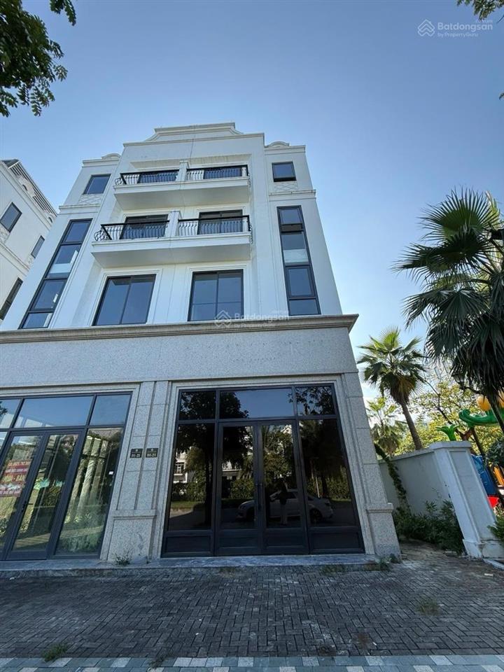 Bán biệt thự the daimond mặt phố đào hinh long biên. 138m3 5tầng thang máy, kinh doanh. giá 57tỷ