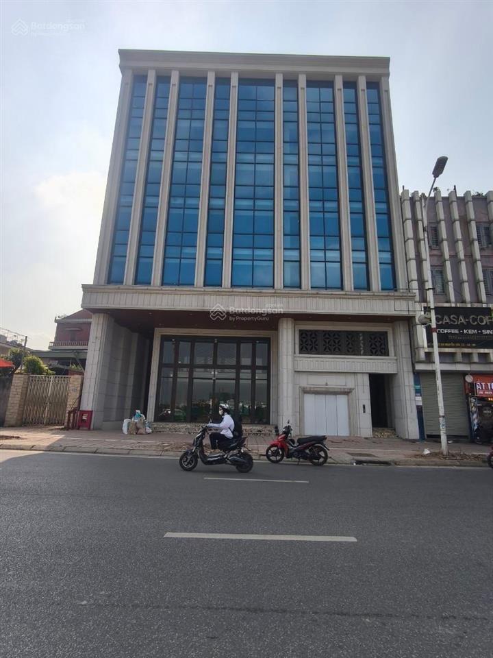 Tòa nhà mặt phố hồng tiến long biên 474m2, mặt tiền 18m, 9 tầng, giá thiện chí cho khách đầu tư