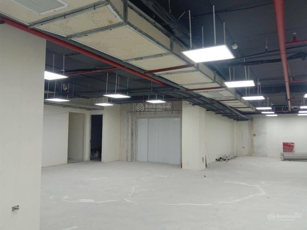 Tòa nhà mặt phố hồng tiến long biên 474m2, mặt tiền 18m, 9 tầng, giá thiện chí cho khách đầu tư