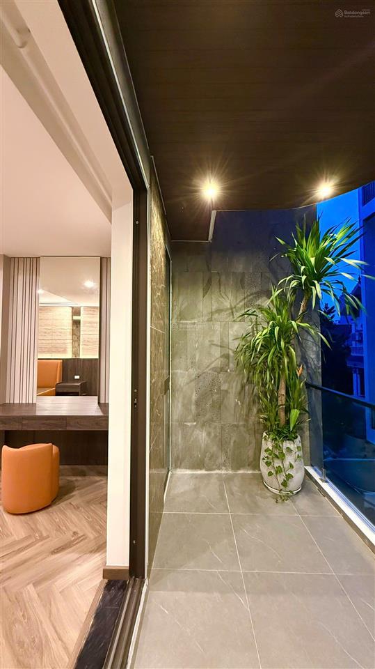 Tòa nhà phố ngọc thụy gần hồng tiến 29tỷ! 90m2, 7tầng, full nội thất, gara ôtô tránh kinh doanh