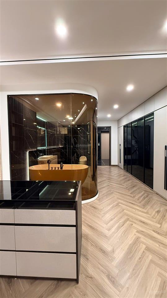 Tòa nhà phố ngọc thụy gần hồng tiến 29tỷ! 90m2, 7tầng, full nội thất, gara ôtô tránh kinh doanh