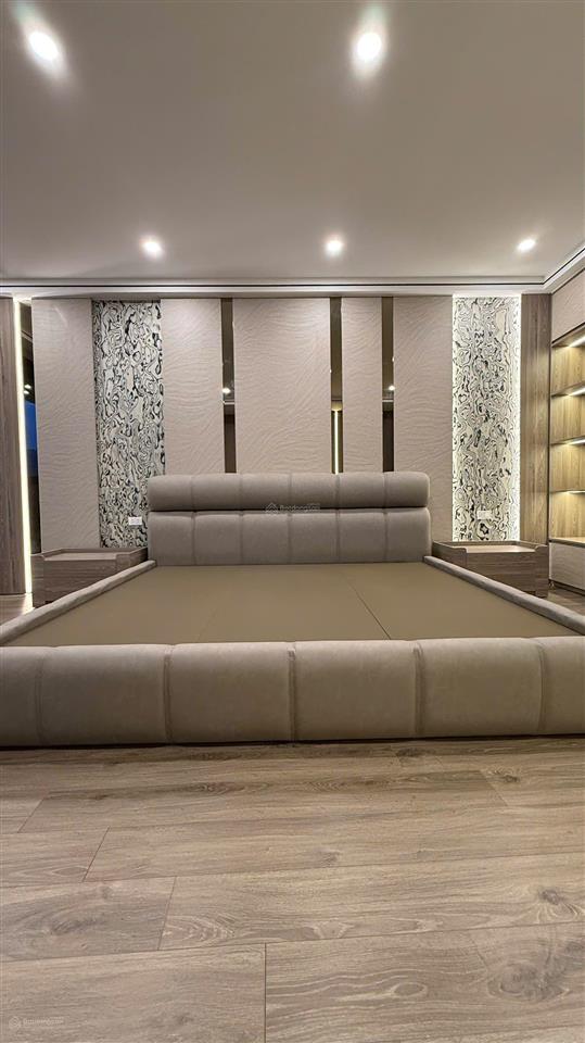 Tòa nhà phố ngọc thụy gần hồng tiến 29tỷ! 90m2, 7tầng, full nội thất, gara ôtô tránh kinh doanh