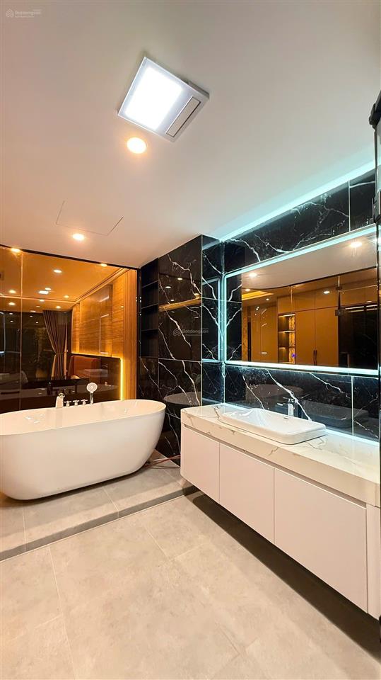 Tòa nhà phố ngọc thụy gần hồng tiến 29tỷ! 90m2, 7tầng, full nội thất, gara ôtô tránh kinh doanh