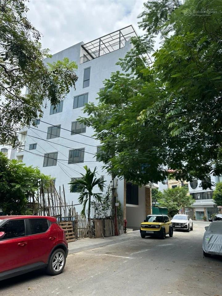 Tòa nhà mặt phố cổ linh long biên 100m2, 7 tầng, mặt tiền 7m, vỉa hè kinh doanh. giá 44 tỷ