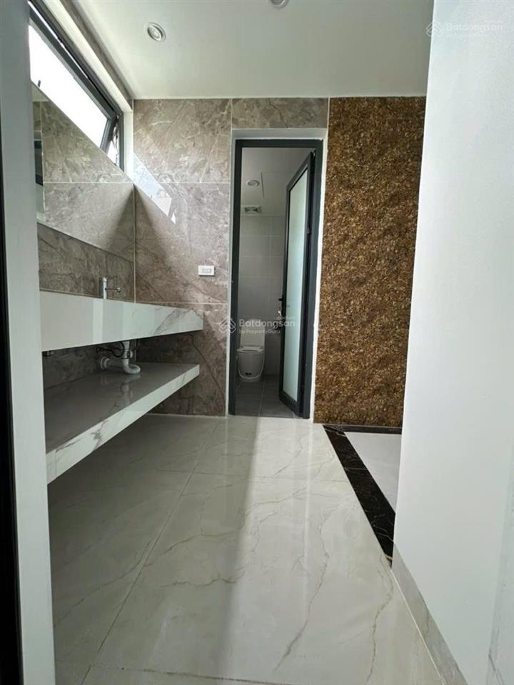 Tòa nhà mặt phố cổ linh long biên 100m2, 7 tầng, mặt tiền 7m, vỉa hè kinh doanh. giá 44 tỷ