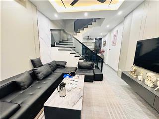 Chủ giảm 2 tỷ bán gấp. nhà phố chu huy mân. 8,8 tỷ 50m2 5 tầng mt 5m full nội thất