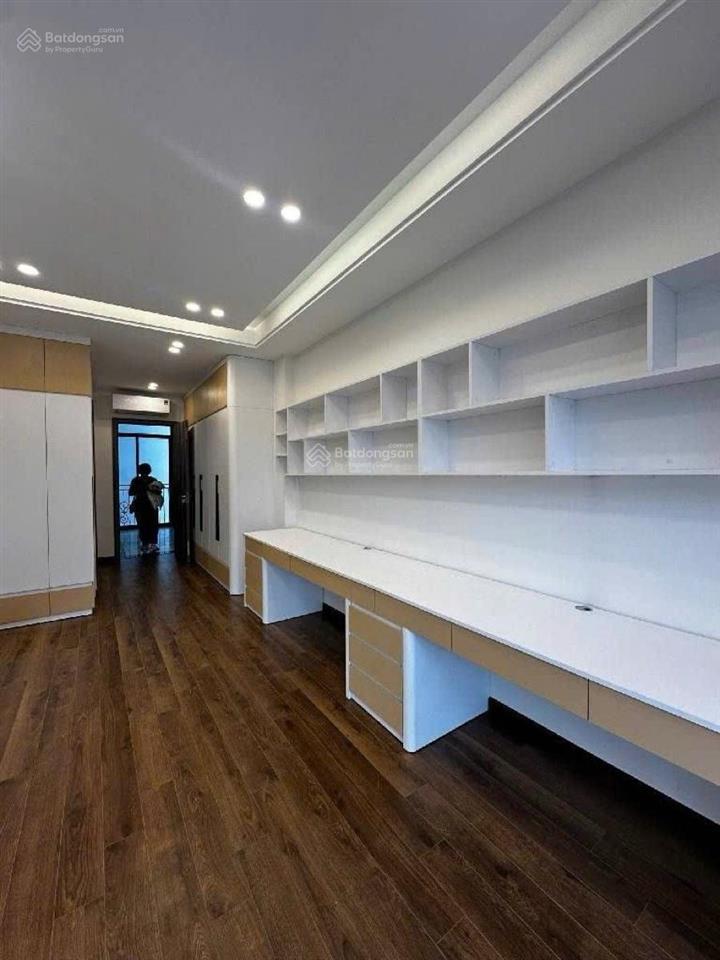 Mặt phố lâm hạ 68m2 6tầng mặt tiền 5m giá 29tỷ. nhà xây mới full nội thất, gần công viên lâm hạ