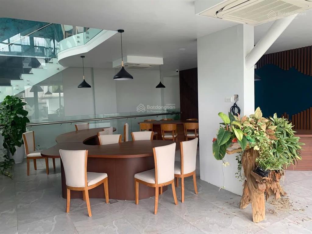 Siêu hiếm! mặt phố lâm hạ, hồng tiến, 3 mặt tiền. 259m2, 6t, mt 7m, giá thoả thuận, kinh doanh