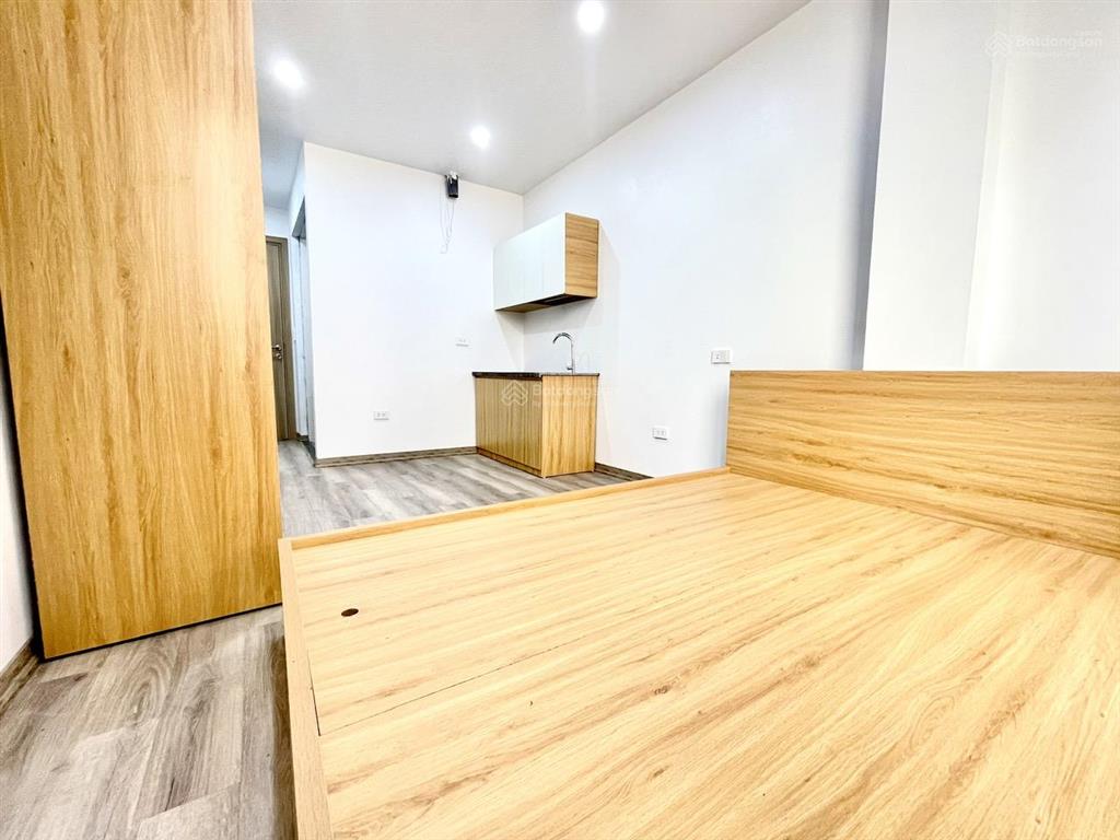 Phòng thang máy thụy khuê an toàn pccc tây hồ, đủ đồ giá 4 tr/th