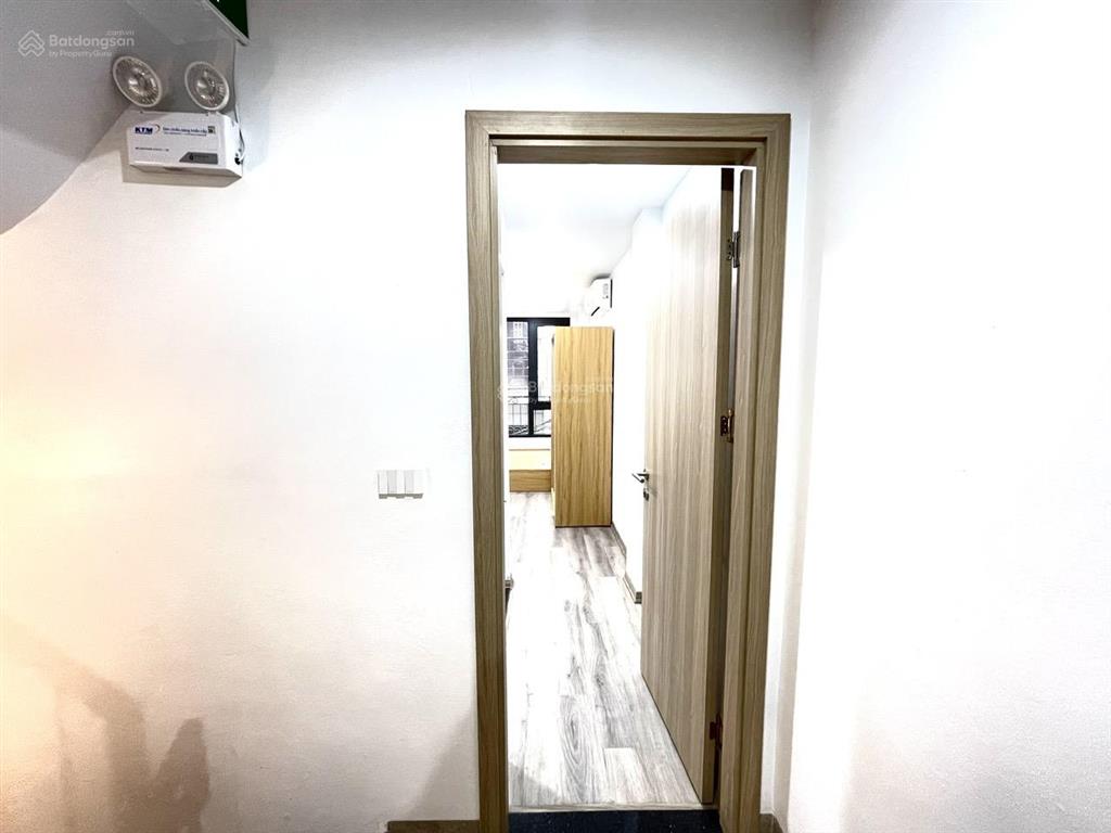 Phòng thang máy thụy khuê an toàn pccc tây hồ, đủ đồ giá 4 tr/th