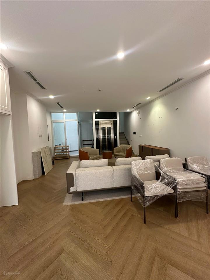 Cho thuê biệt thự để ở tại vinhomes ocean park 1 gia lâm dt 150 m2, 4 pn full nội thất, giá rẻ!
