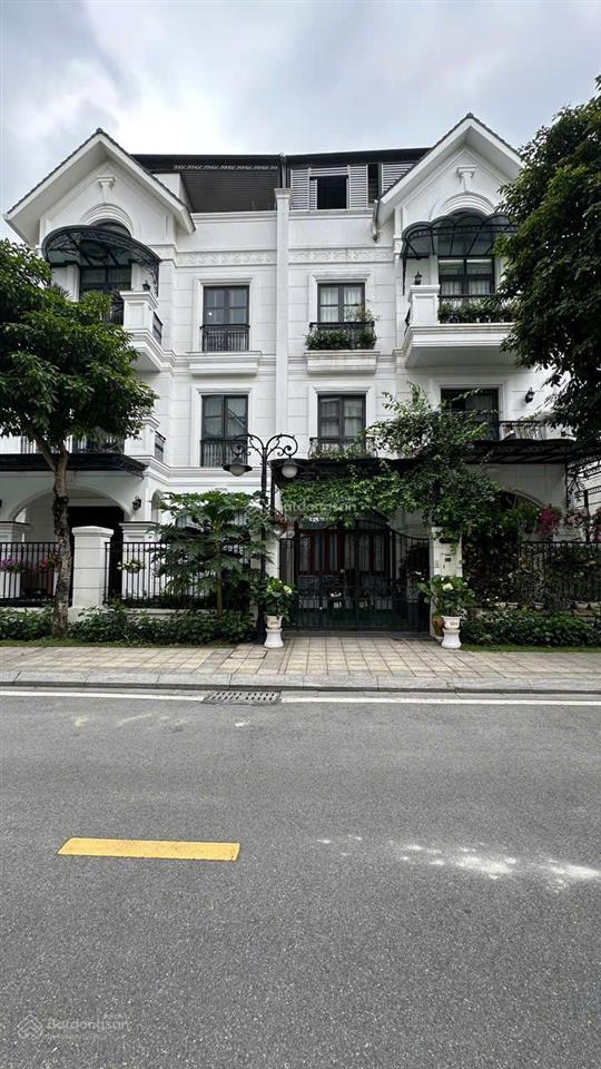 Bán gấp san hô 0118 biệt thự view sông, đông nam, giá tốt 40.5 tỷ  0941 091 ***
