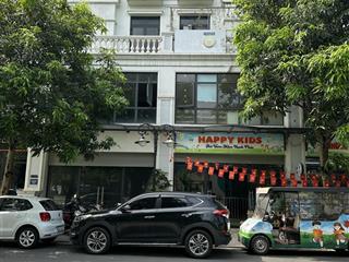 Ngọc trai 06 liền kề 70,8 m2 mặt đường 52 m trục chính, giá rẻ 21.6 tỷ