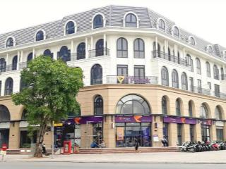 Cho thuê shophouse đập thông 324m2 x 5 tầng, tổng 1500 m2 sàn, giá siêu rẻ