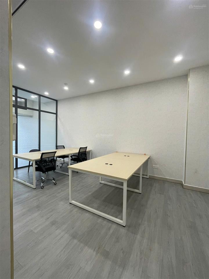 The sun avenue  cho thuê văn phòng diện tích lớn 68m2 giá chỉ 22 triệu