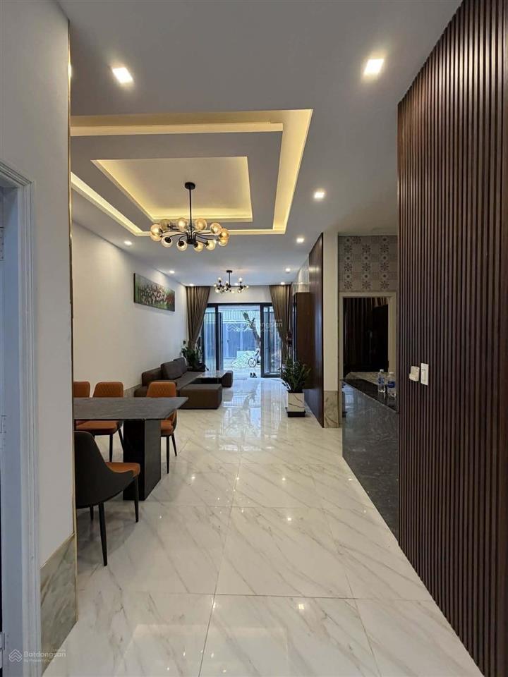 Bán siêu phẩm 03 tầng mới đẹp đường trần văn dư ngay biển mỹ khê giá chỉ 16.8 tỷ