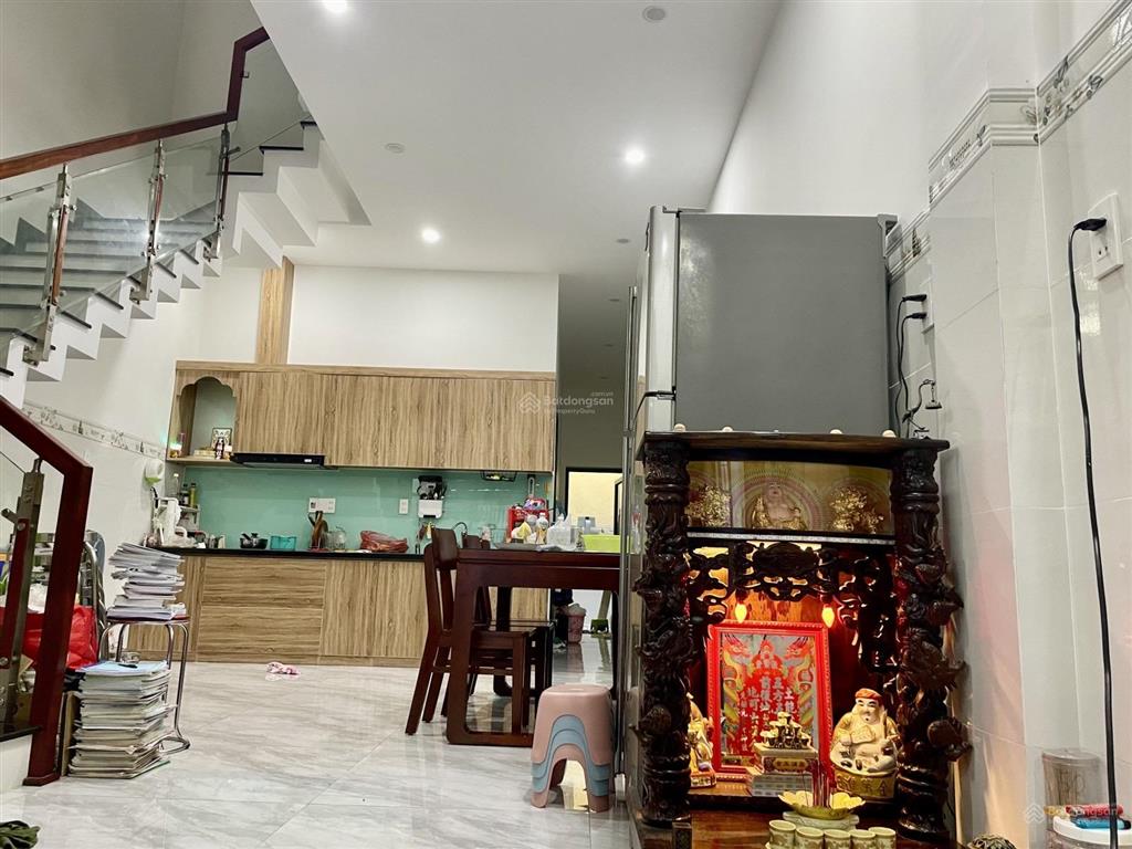 Siêu phẩm 03 tầng kiệt thẳng 3,5m trưng nữ vương gần đường chỉ 6 tỷ 75