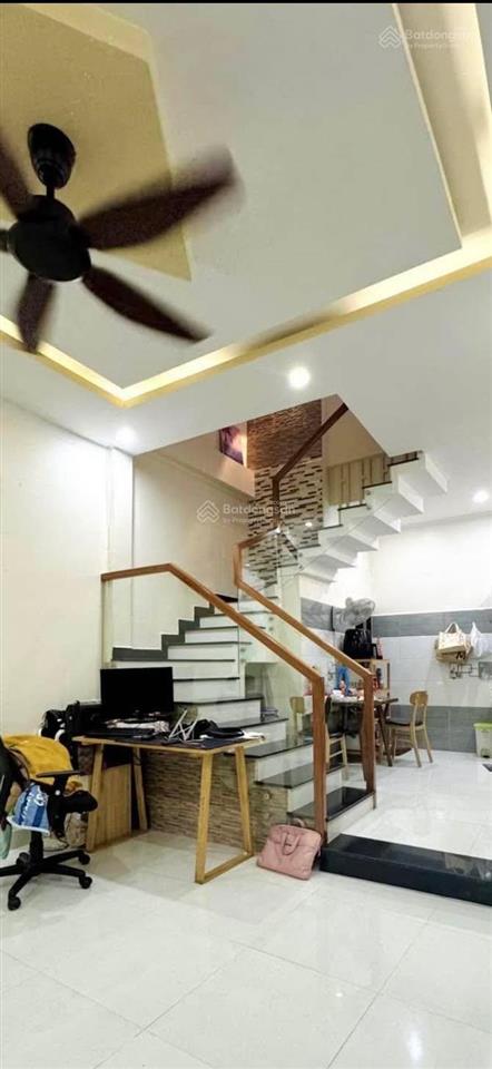 Mặt tiền phan thúc duyện  sát biển mỹ khê  đất lớn 135m2 ngang 6,1m  15,8 tỷ