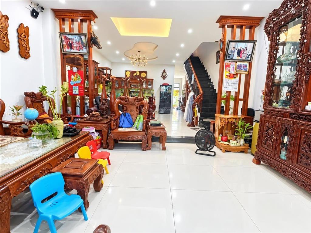 Gấp bán 03 tầng 5pn đường phan thúc duyện  140m2 ngang 6m chỉ 22,5 tỷ