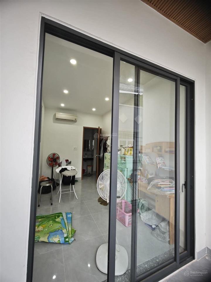 5,2 tỷ nhà đẹp 03 tầng 3pn kiệt núi thành gần downtown đà nẵng