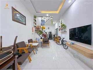 Siêu vị trí  nhà 4 tầng mới đẹp 4pn gần cầu rồng 3,35 tỷ