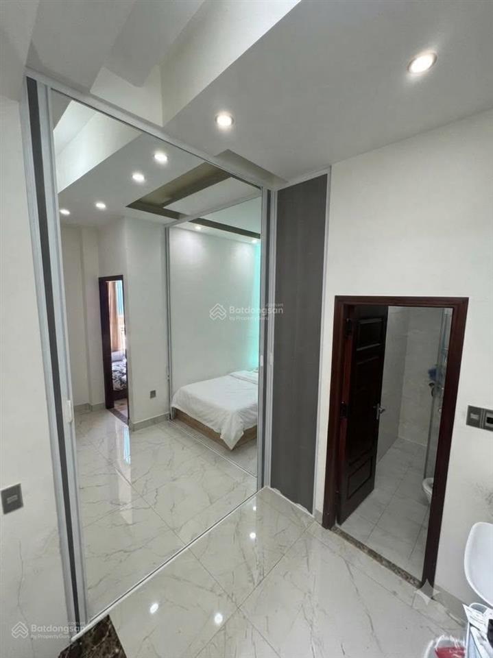 Villa 3 tầng 2 mặt kiệt núi thành 3pn ở cực chất chỉ 5 tỷ 55
