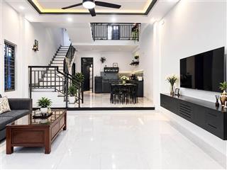 Nhà đẹp 2 tầng hải châu  72m2 ngang 5m  sân thượng trồng rau chỉ 4 tỷ 99