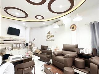 Lô góc 3 mặt thoáng  sát sân bay  dòng tiền 10tr/tháng  chỉ 3 tỷ 6