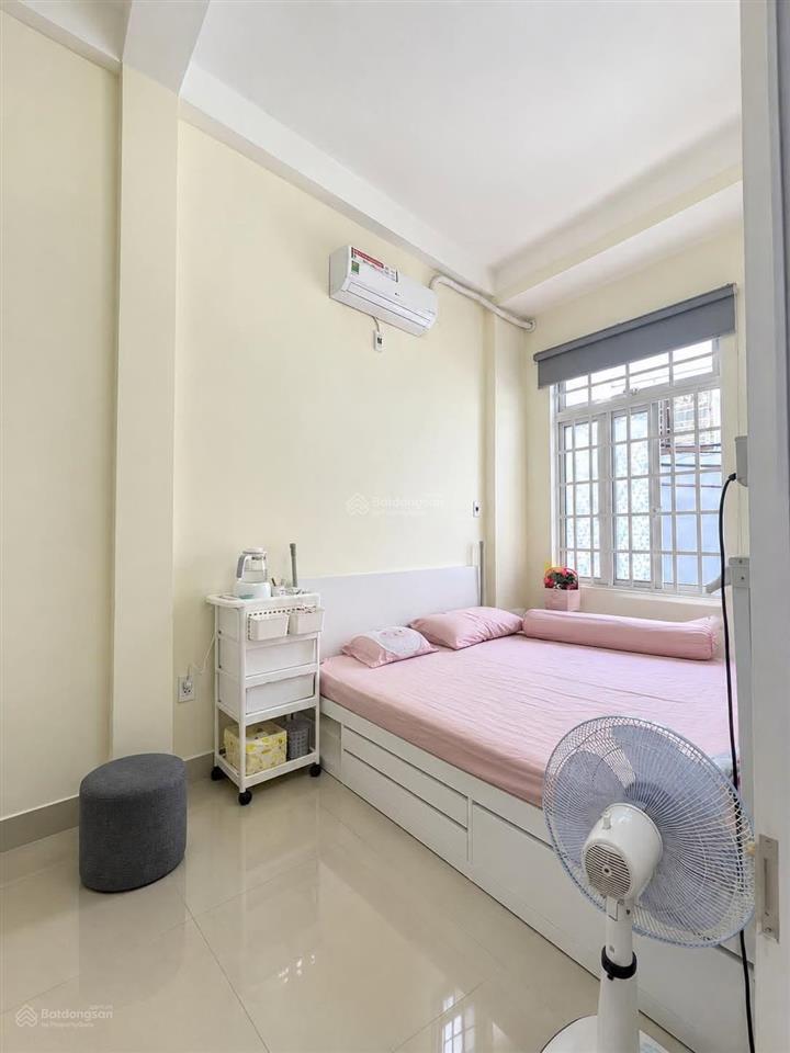 Nhà 3 tầng hải châu  ngang 5,6m  30m ra mặt tiền trưng nữ vương