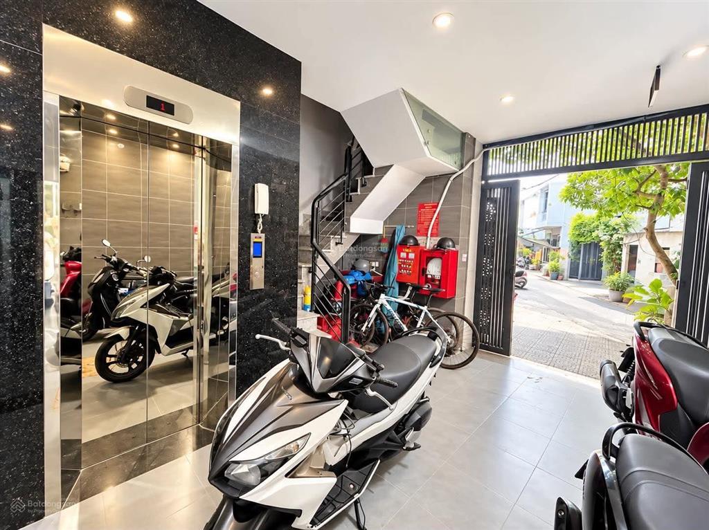 Tòa căn hộ 7 tầng dương đình nghệ  sát biển mỹ khê  dòng tiền 100tr/tháng  14,2 tỷ