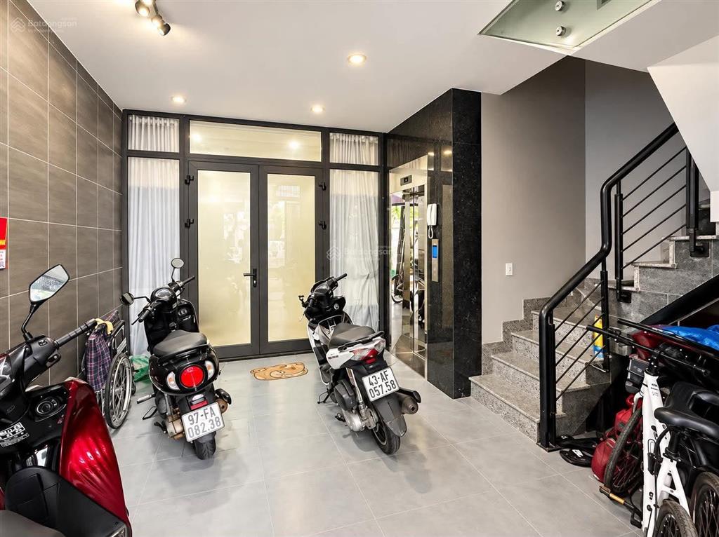 Tòa căn hộ 7 tầng dương đình nghệ  sát biển mỹ khê  dòng tiền 100tr/tháng  14,2 tỷ