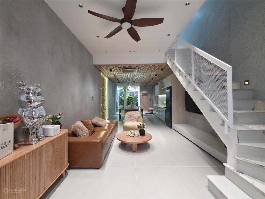 Chỉ 12,8 tỷ  villa 4 tầng võ văn kiệt, gần biển, hồ bơi riêng, dòng tiền 52tr/tháng