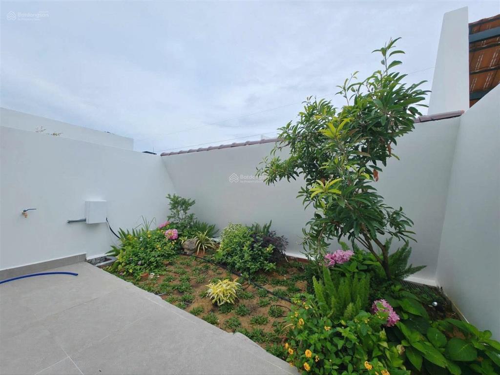 Chỉ 12,8 tỷ  villa 4 tầng võ văn kiệt, gần biển, hồ bơi riêng, dòng tiền 52tr/tháng