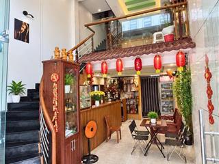 Chỉ 7,8 tỷ  nhà mặt tiền tô hiến thành 4 tầng  vài bước ra biển mỹ khê