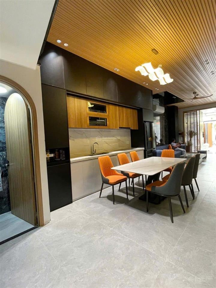 Villa 4 tầng sang trọng biển mỹ khê  hđ thuê 65tr/tháng  chỉ 17,7 tỷ
