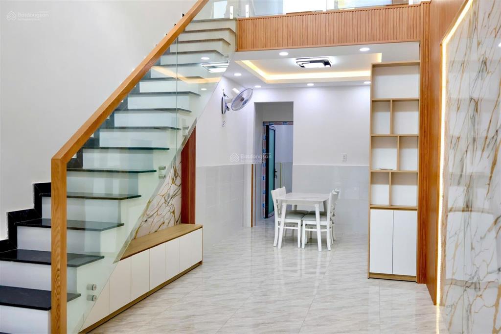 Bán nhà đẹp shr đúc lững đường trần thị cờ p. thới an q12, cách mt lê văn khương 100m, 3,95 tỷ