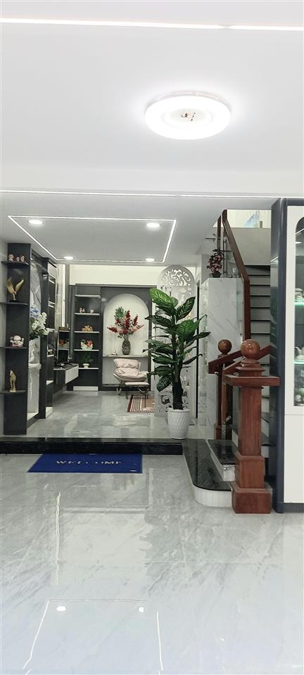 Bán căn nhà shr lửng 4 lầu mái btct đường nguyễn tư giản p. 12 q. gò vấp gần sân bay tsn  8,39 tỷ