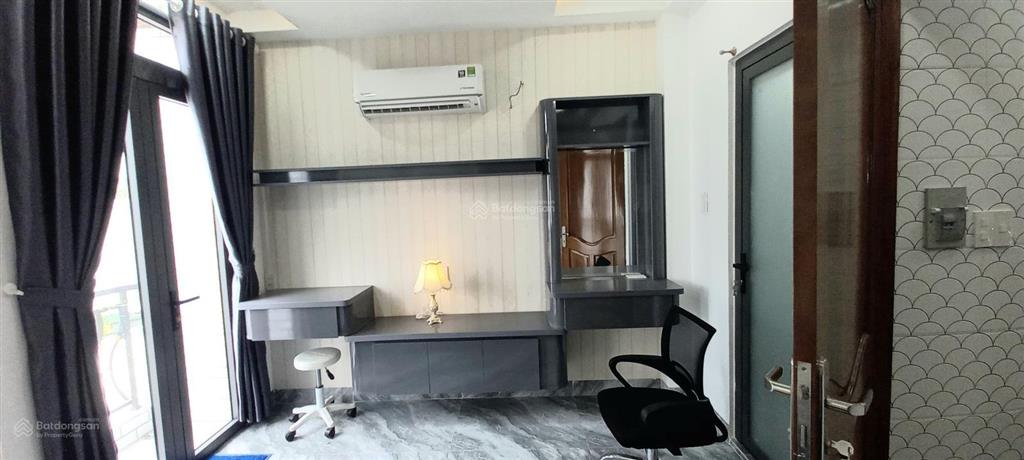 Bán căn nhà shr lửng 4 lầu mái btct đường nguyễn tư giản p. 12 q. gò vấp gần sân bay tsn  8,39 tỷ