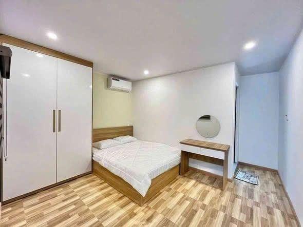 Nhà cần bán gấp 