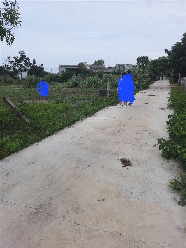 Bán đất tại bãi tắm biển cam bình la gi bình thuận, giá 6 tỷ, 1239 m2 có 305m2 thổ cư chia ra 5 sổ
