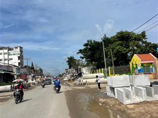 Cần bán nhà phố liền kề dường lò lu q9 cũ