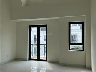 Cần cho thuê nhà phố nguyên căn gần vinhomes quận 9