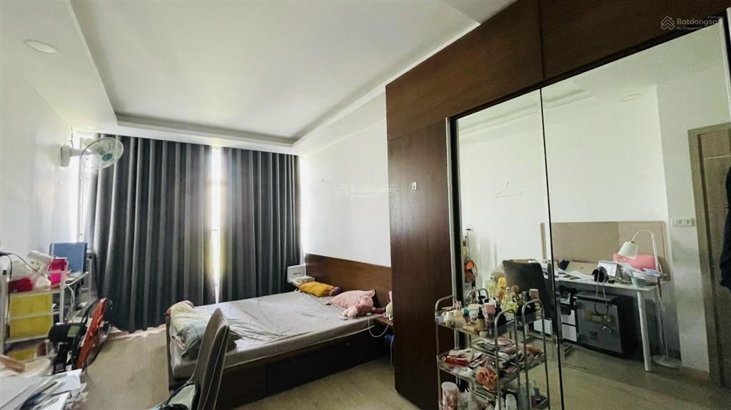 Chính chủ gửi bán căn hộ 3pn 2 wc dự án petro vietnam lankmark q2