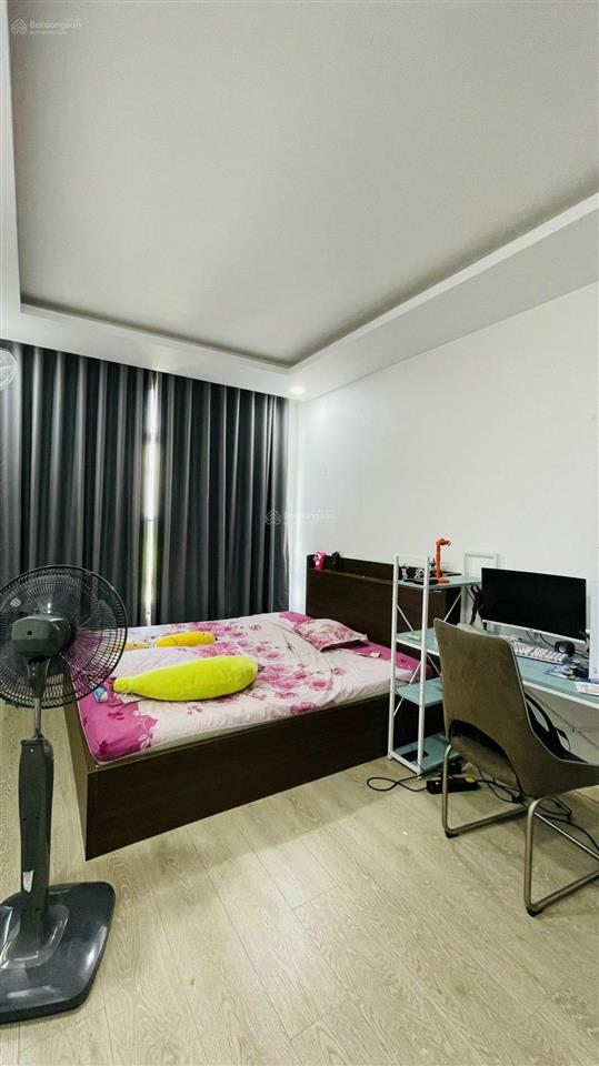 Chính chủ gửi bán căn hộ 3pn 2 wc dự án petro vietnam lankmark q2