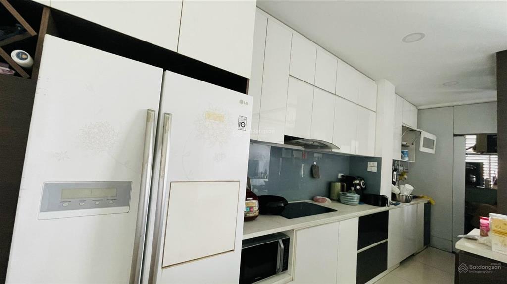 Chính chủ gửi bán căn hộ 3pn 2 wc dự án petro vietnam lankmark q2