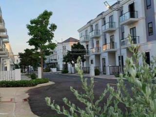 Chính chủ gửi bán nhà phố liền kề 1 trệt 2 lầu giá tốt đầu tư