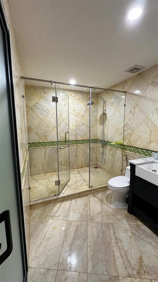 Chủ gửi bán căn dt 150 m2 nhà full nội thất