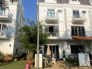 Chính chủ gửi bán nhà phố liền kề ngang 7 m