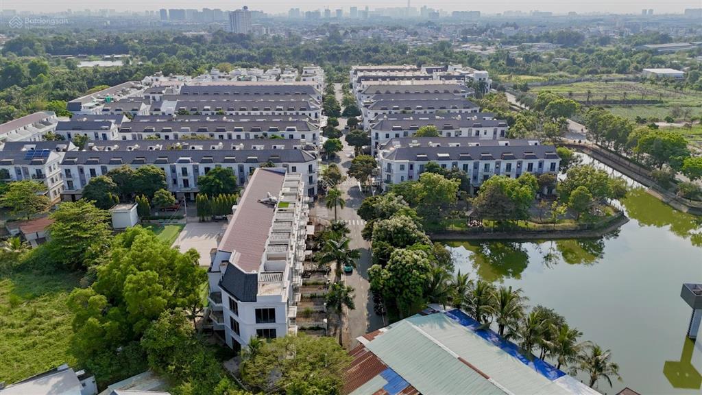 Bán lô góc 2 mặt tiền dự án sim city